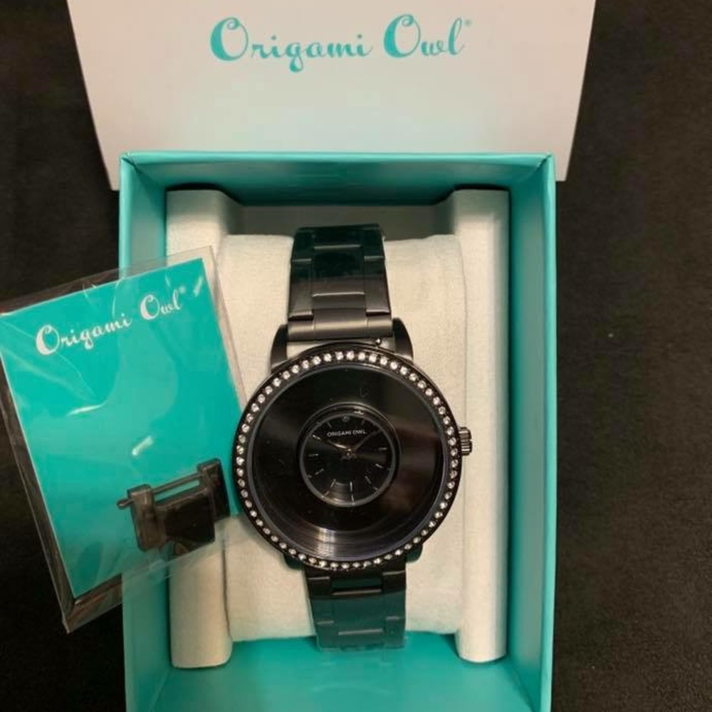 Brand new origami owl black stainless locket watch